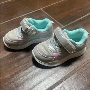 Stride Rite Size 6c Shoes